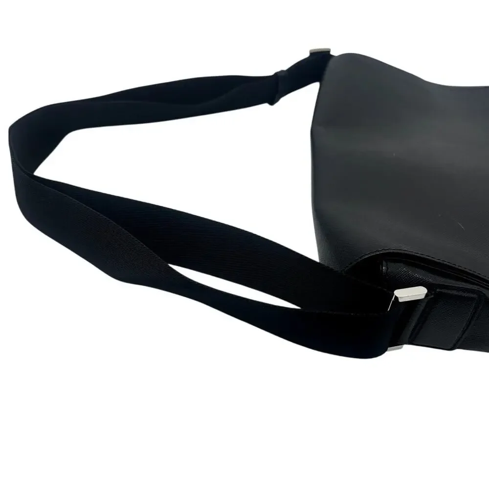 Montblanc Leather Soft Grain Meisterstück Italian Messenger Bag Black